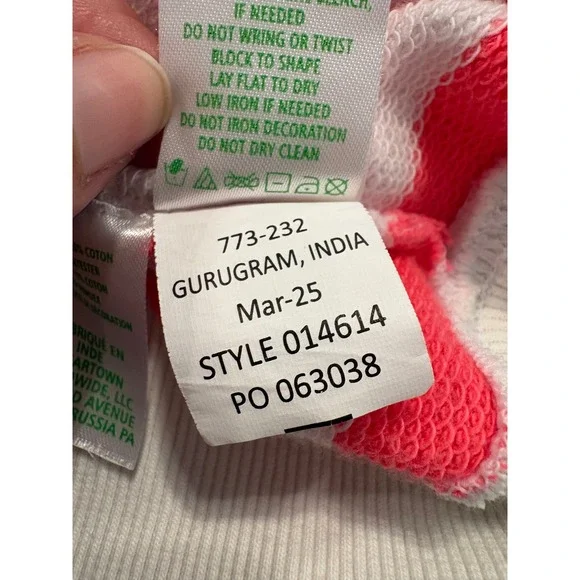 Lilly Pulitzer Cane Coral So Clawsome Lobster Sweatshirt Coastal Size XL NWT - Picture 12 of 12